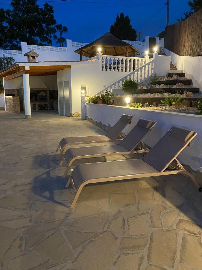 Villa Alhambra - Dale A Tu Familia Vacaciones Y El Descanso Que Se Merecen Calp